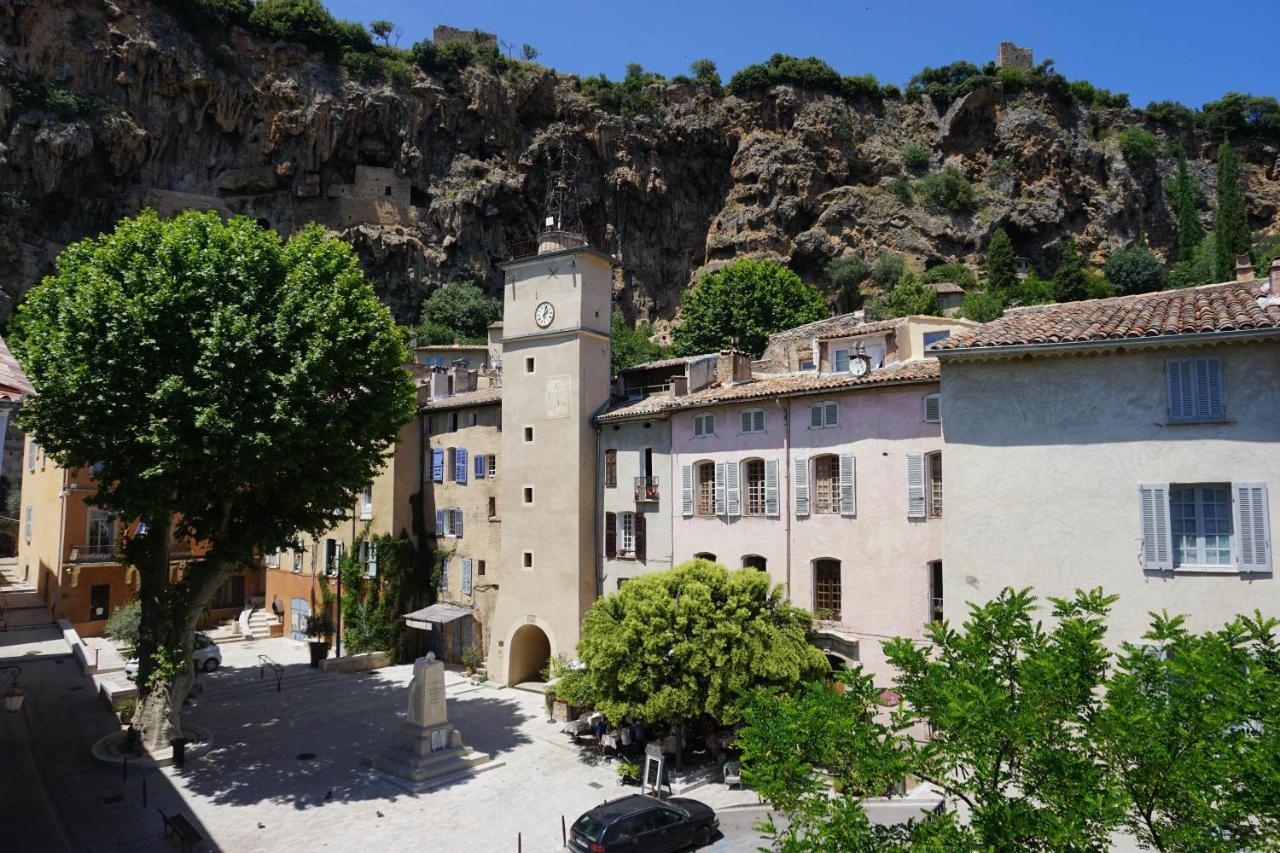 Apartament La Maison Des Artistes Cotignac Zewnętrze zdjęcie